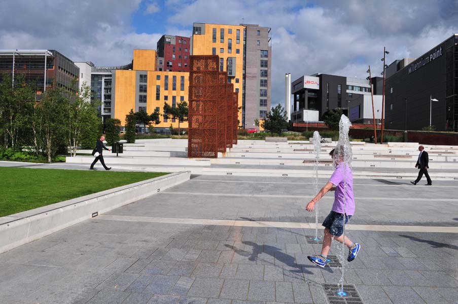 The jumper, the new East Side Park.